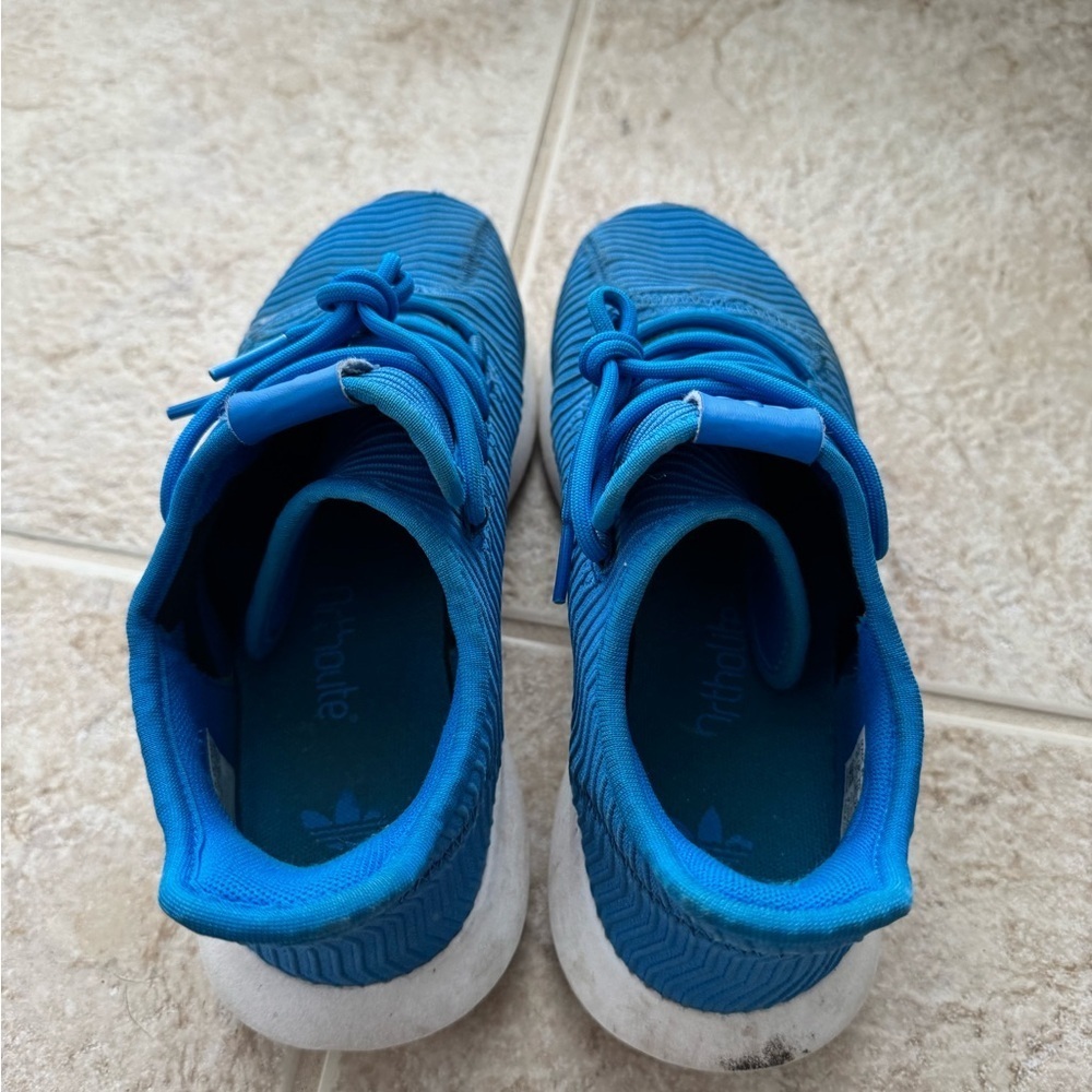 Adidas Sneakers - Picture 3 of 4